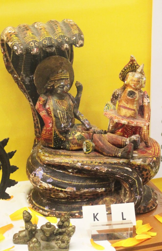 devotional sculpture