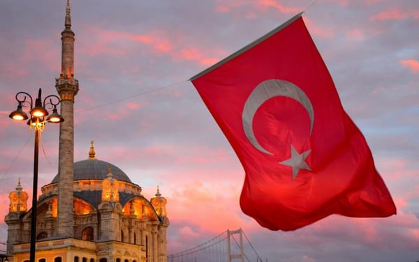 Turkish lawmakers target trans people and same-sex couples in proposed reforms