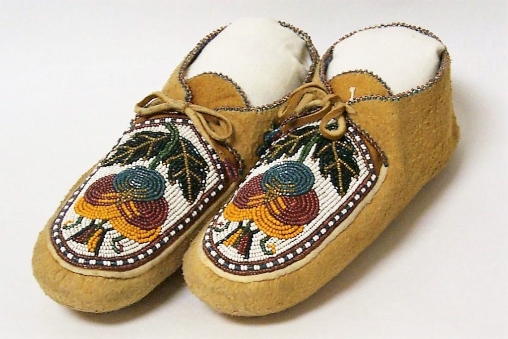Yup'ik Moccasins